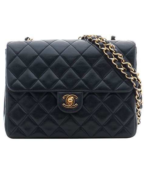 chanel black and white shoulder bag